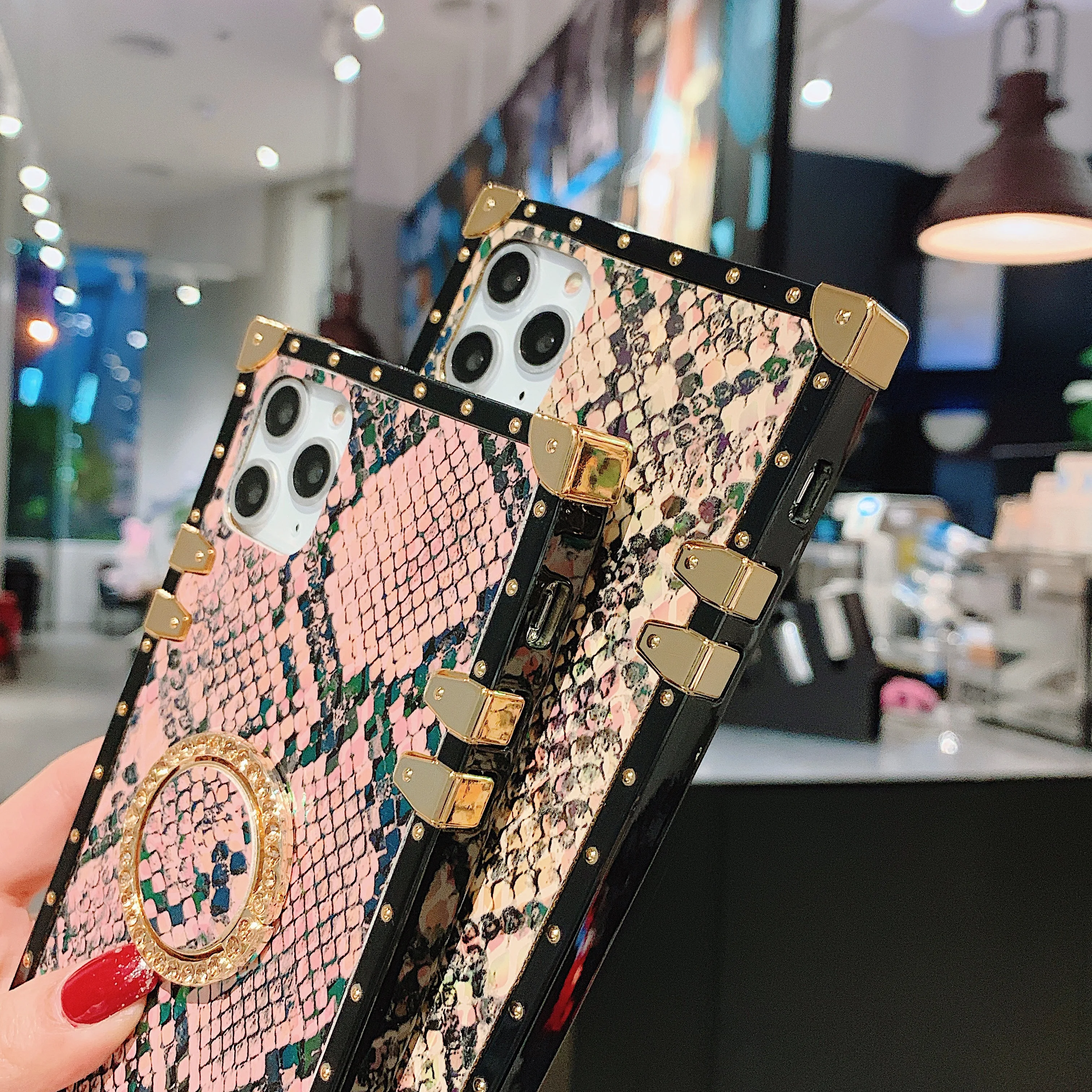 Квадратный чехол подставка из змеиной кожи с ремешком и мячом для Huawei Mate 40 Pro P40 30