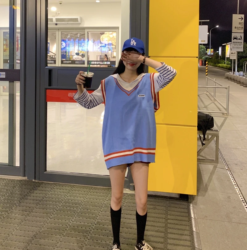 2020 Spring Autumn Girls Loose Korean Sleeveless Knitted Vests Pullovers V Neck Sweaters For Jk School Uniform Student Clothes |