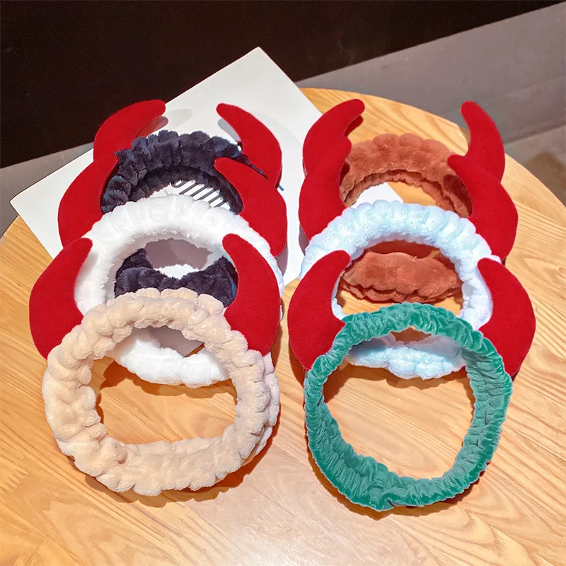 

New Women Girls Cute Red Horns Coral Fleece Soft Elastic Hairband Wash Face Hair Holder Headband Turban Fashion Hair Accessories