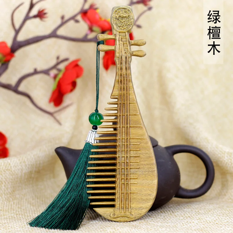 

Green Sandalwood Wide Tooth Comb Pipa Style Carved Anti-static Hairdressing Comb with Tassels Barber Hair Accessories