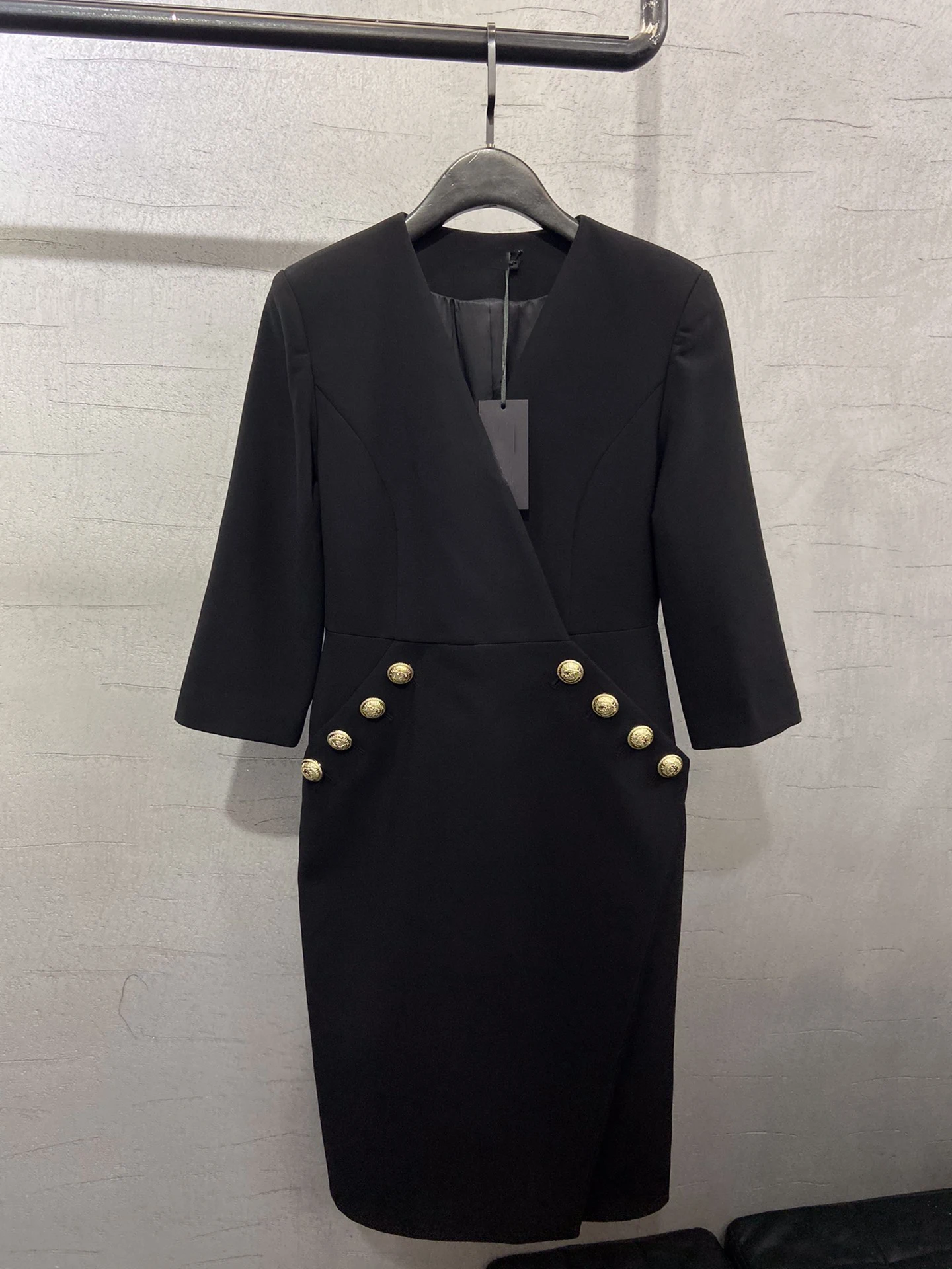 

Женские приталенные платья с V-образным вырезом, весна 1,28