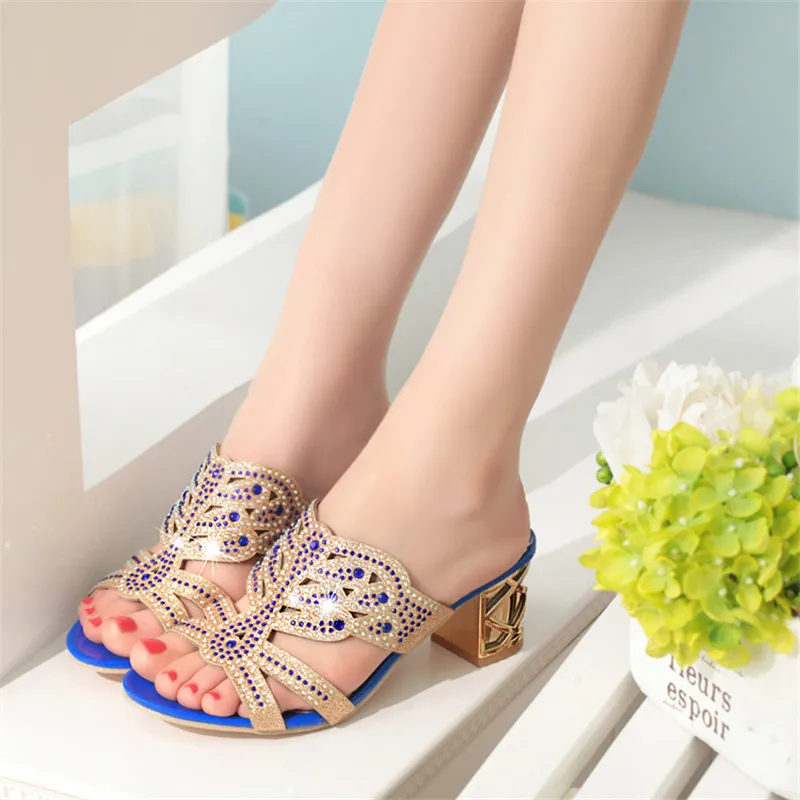 

Big Size Square Heels Rhinestones Shoes Woman Slippers Summer Sandals Sexy Casual Crystal Peep Toe Slippers Women Party Heels