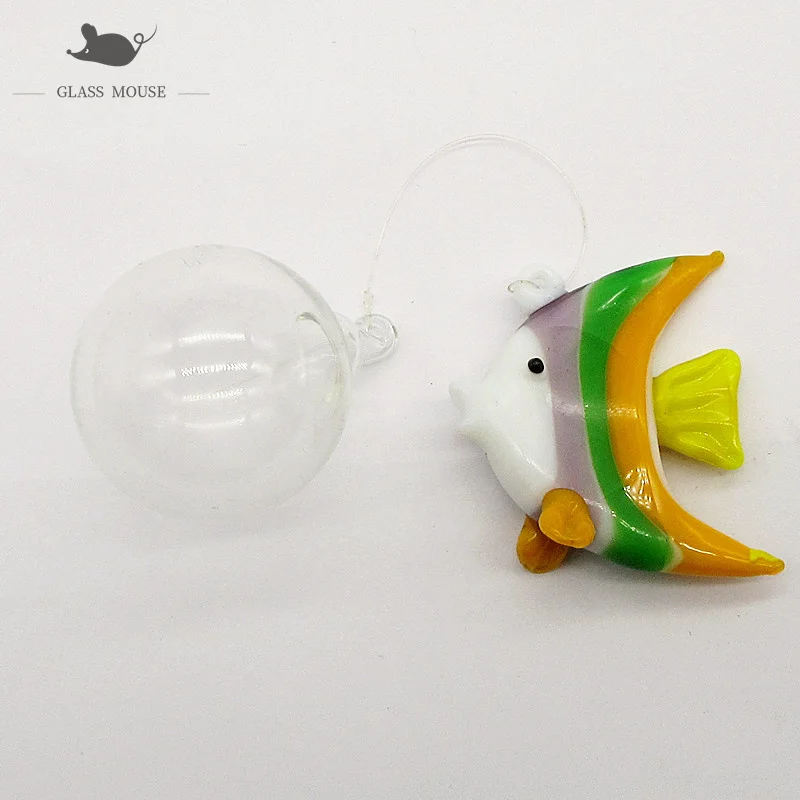 

Custom handmade floating glass sea animal Figurine aquarium decor accessories pendant mini Moon shaped Striped ocean fish statue
