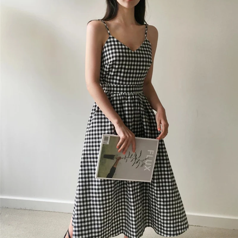 

2021 New Summer Women Dresses Plaid V-Neck Sleeveless Pleated High Waist Casual Lace Up Bow Cotton and Linen Long Dress