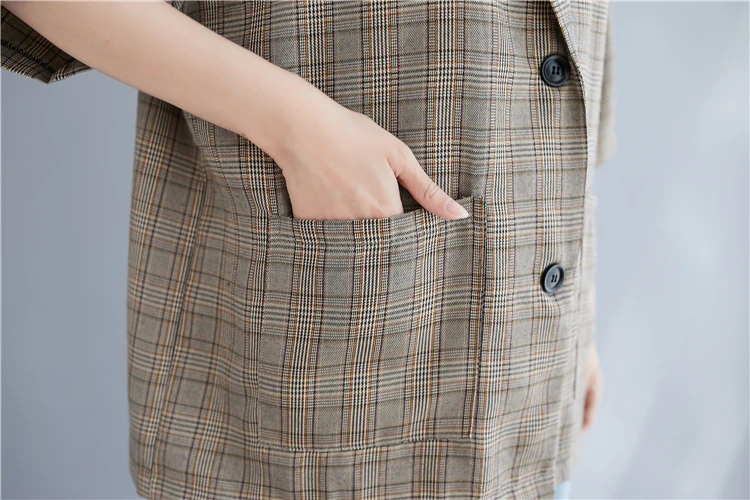 

#5207 Spring 2021 Vintage Plaid Blazer Women Loose Thin Casual Women Blazers And Jackets Half Sleeved Short Blazer Cotton