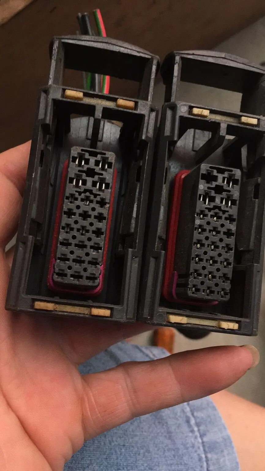 Для chev gmc двери с разъемом для мочевины вилка насоса автомобиля разъем Б/у |