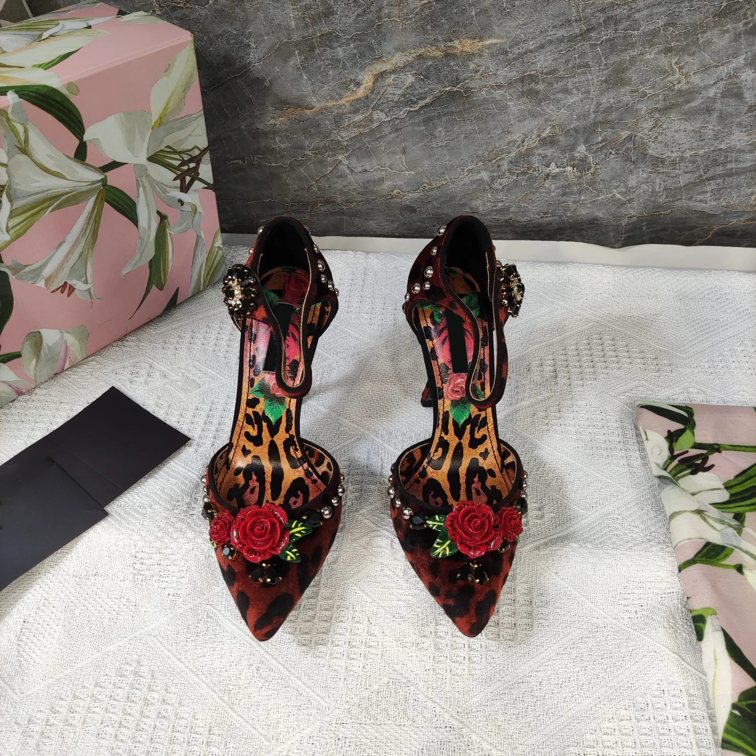 

Spring High Heels Shoes Woman Basic Pumps 2021 Leopard Pattern Rivet Flower Shallow Work Shoe Fashion Sexy Women Shoes Pump