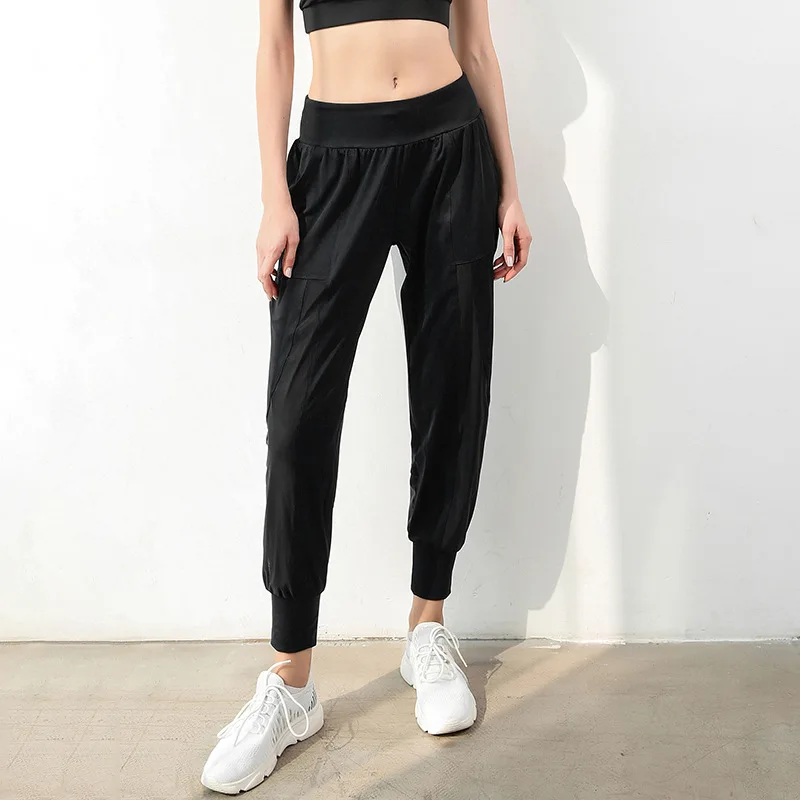 Спортивные штаны с карманами для женщин полосатые бега в тренажерном зале брюки