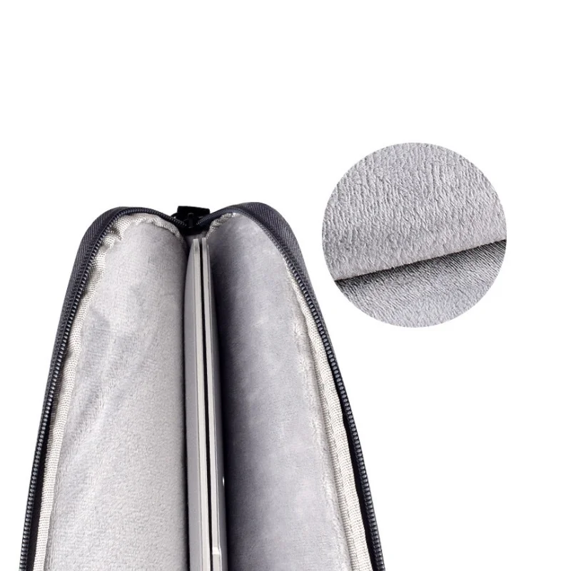 вместительный ноутбук для м