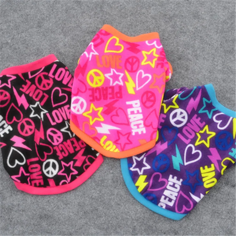 

1PC New Warm Fleece Dog Clothes Graffiti Style Pet Cat Sweatershirt Coat Puppy Sweater Teddy Pamajas Chihuahua Spring Coats