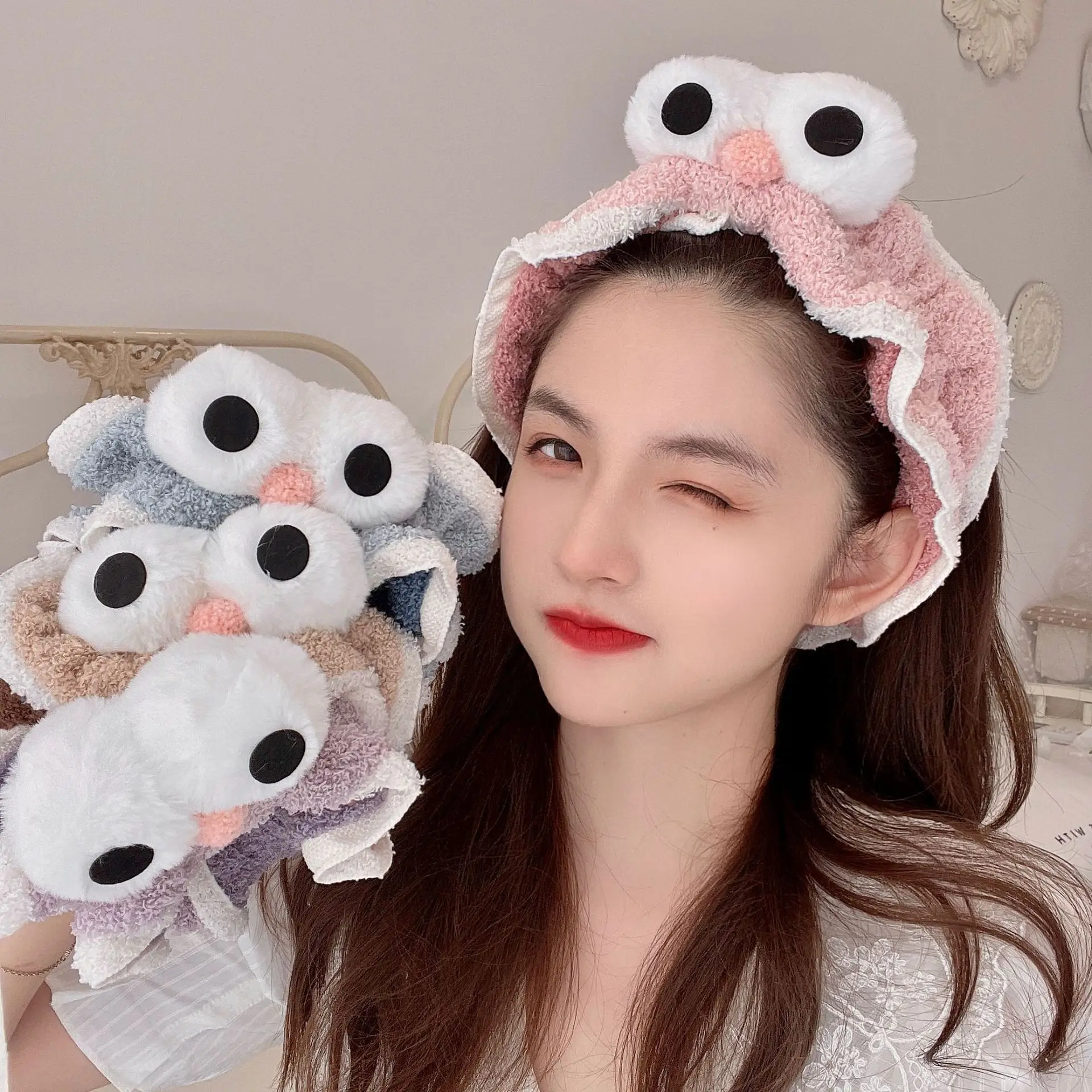 

2021 New Cartoon Coral Fleece Wash Face Bow Headbands For Women Girls Soft Hairbands Headwear Hair Bands Turban Hair Accessories