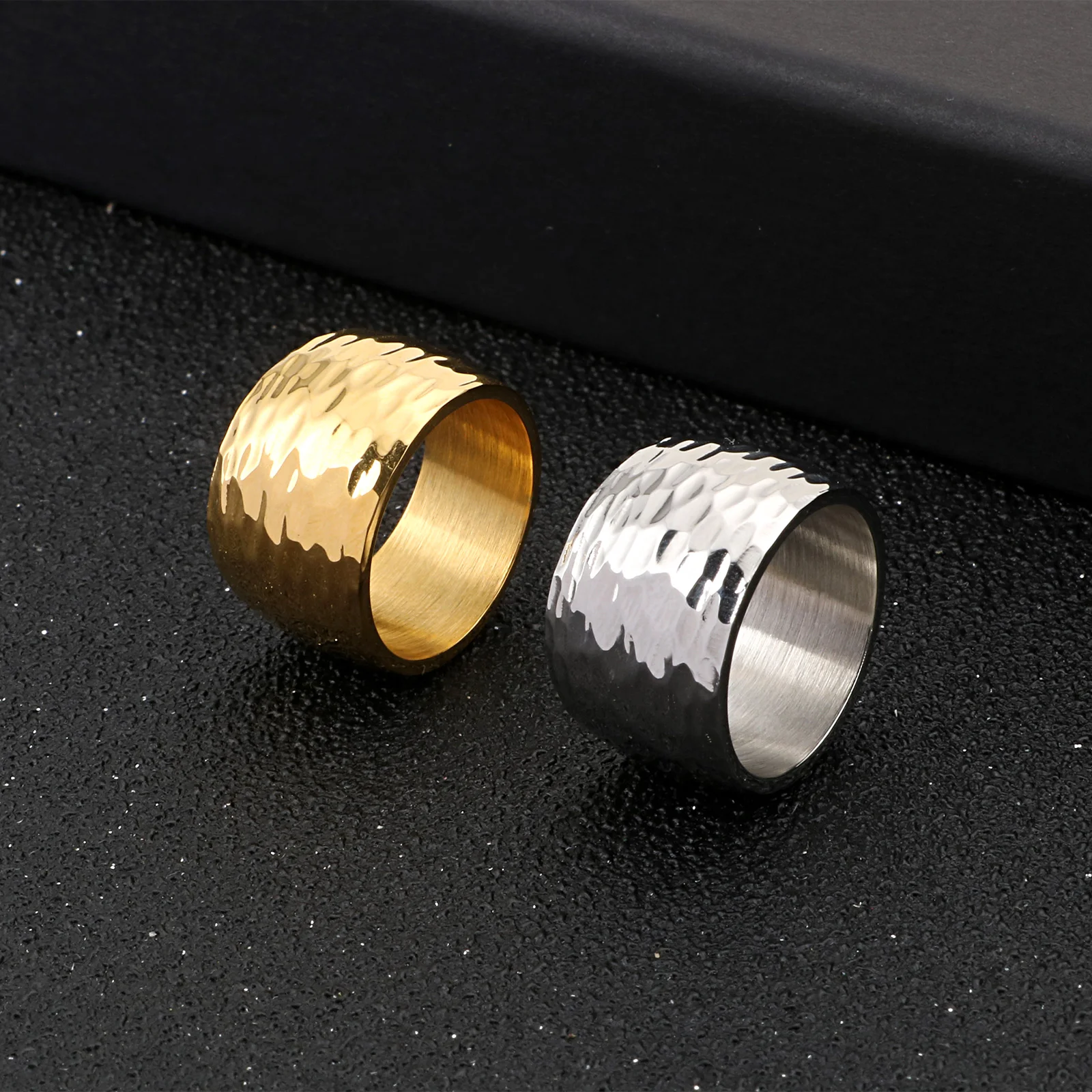 

Hiphop Shiny Wave Men Women Stainless Steel Wide Big Band Gothic Style Rings Male Fashion Lover Jewelry Gift