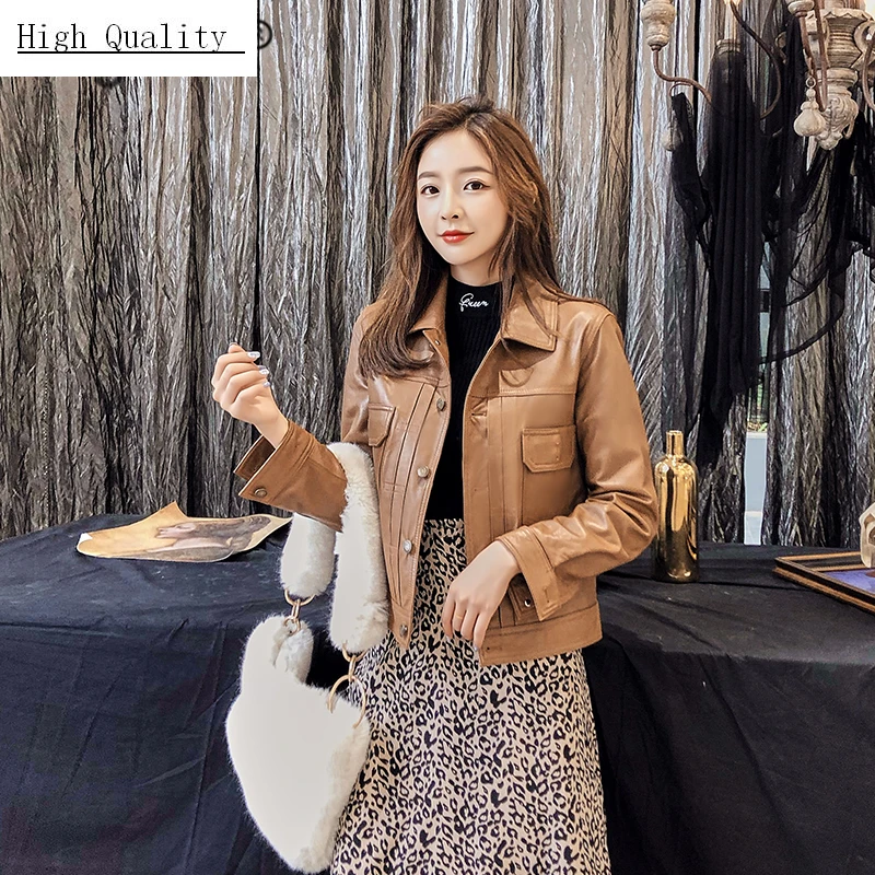 Женская короткая приталенная куртка Montone из 100% натуральной овчины винтажная