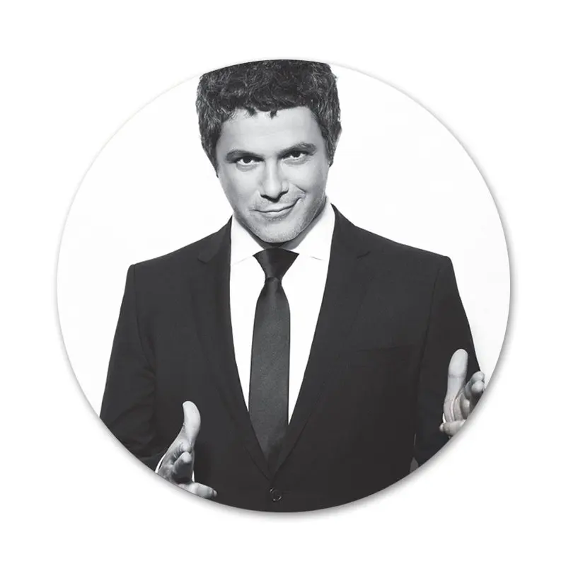 Модные значки Alejandro Sanz украшения броши металлические для одежды рюкзака|Значки| |