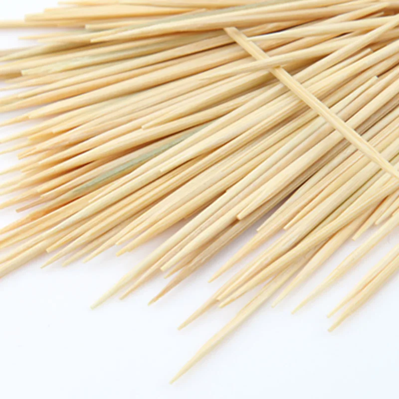 

200PCS / Bag Bamboo Toothpick Disposable Natural Toothpicks Fruit Single Sharp Tooth Sticks Family Restaurant Care Tool