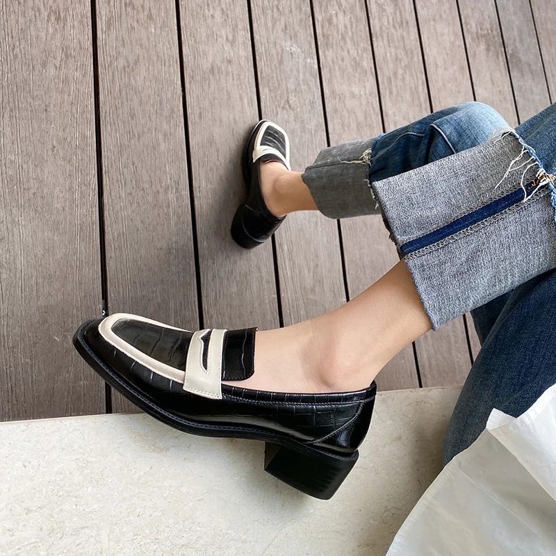 

Phenkang Casual Loafers Women Genuine Cow Leather Square Toe Slip-On Metal Autumn Spring Lady Flats Handmade Shoes