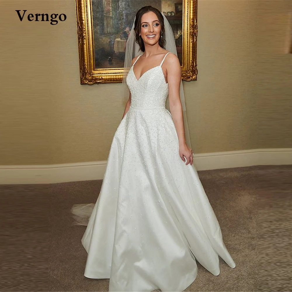 

Verngo Glitter A Line Beads Wedding Dresses Spaghetti Straps Satin Sweep Train Bridal Gowns Country Women Robe de mariage
