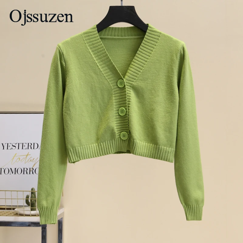 Женский короткий кардиган с пуговицами черно белый свитер v образным вырезом и