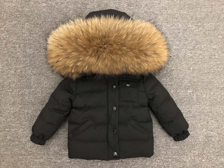 Black with brown fur Лидер продаж, пуховые парки с большим натуральным меховым воротником в русском стиле, плотные пуховые пальто Детская одежда черного цвета с серым мехом - Цвет: Black with brown fur