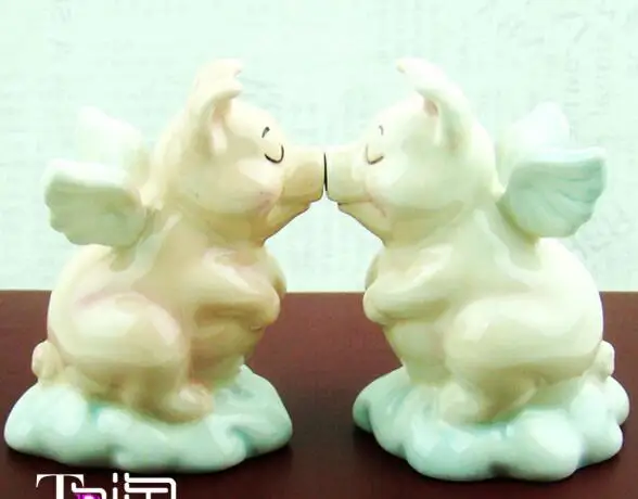 pig 2 шт., креативные керамические украшения, гидрант, ПИ, собака, бутылка для приправ, милый говяжий перец, кухонный горшок, бутылка для хранения специй, забавный подарок - Цвет: pig