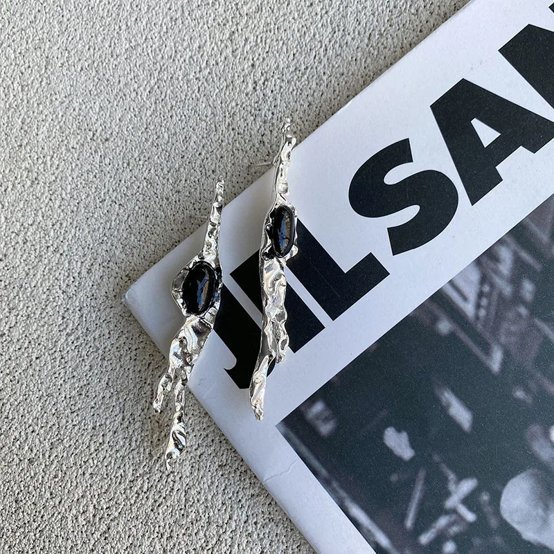 

SRCOI Trendy Geometric Irregular Long Earring Simple Bumped Metal Textured Silver-Plated Drop Earring Women Punk Jewelry 202104