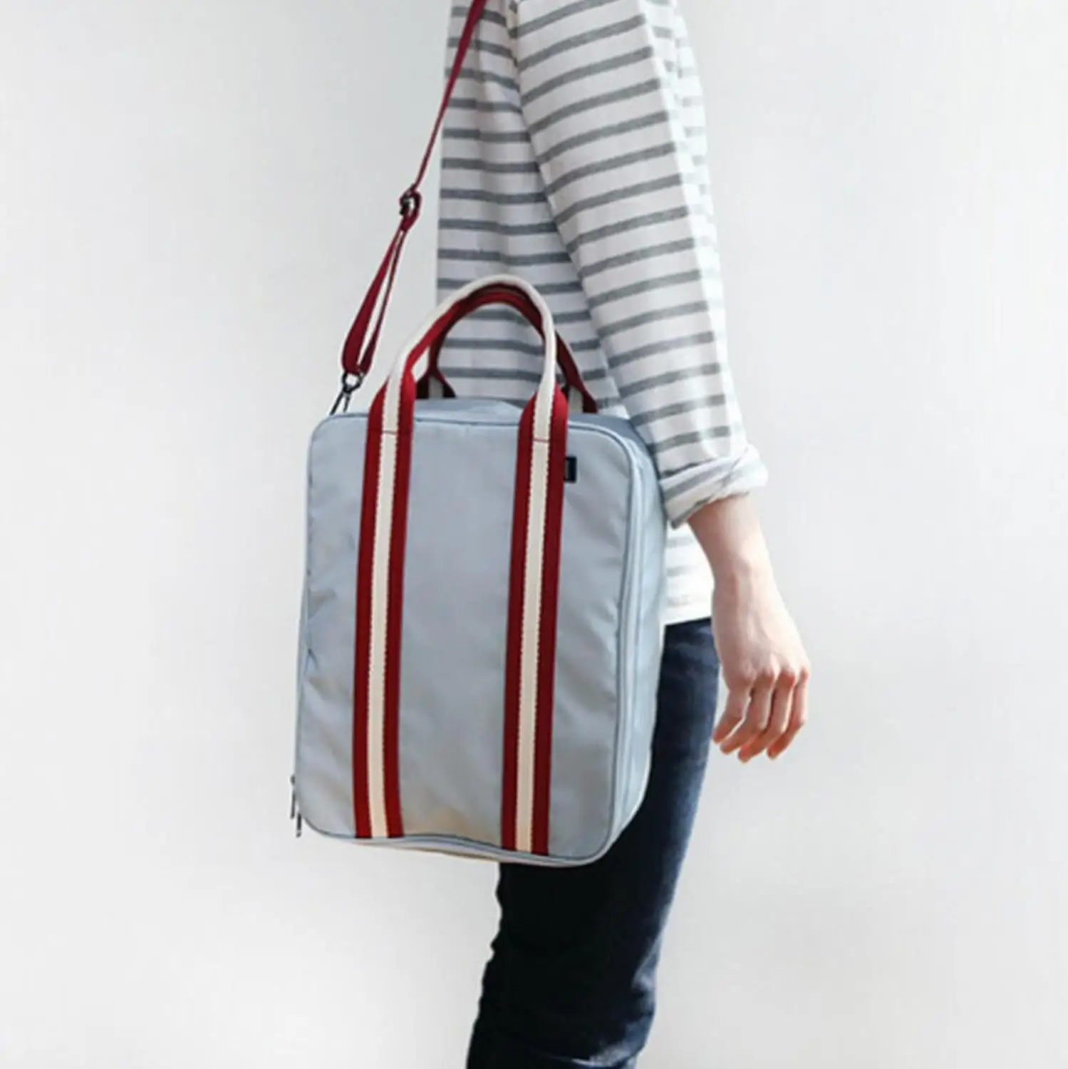 Вместительная дорожная сумка для хранения одежды водонепроницаемая ручная