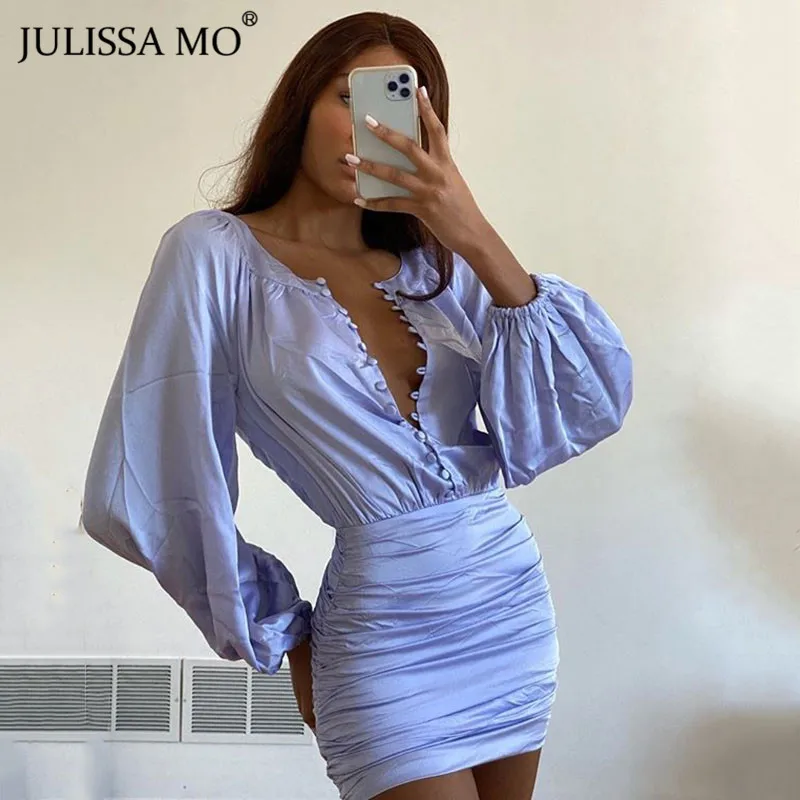 Женское атласное мини платье JULISSA MO на пуговицах с рюшами и рукавами фонариками