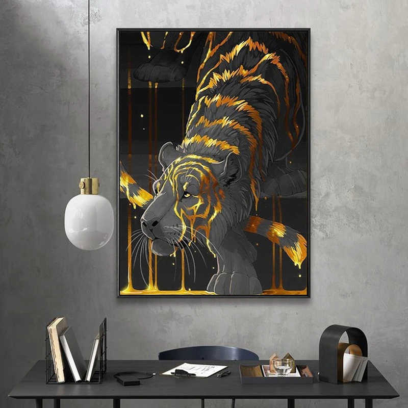 Абстрактный Черный лев тигр с золотыми полосатыми волосками плакаты и искусство