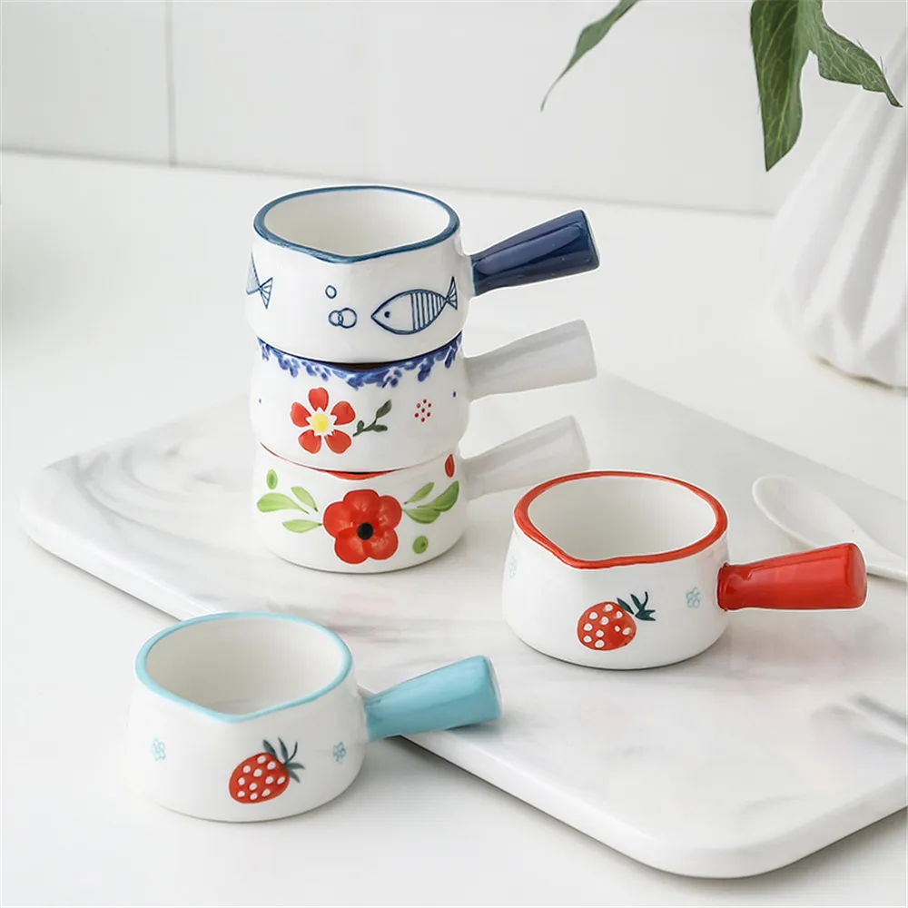 

Chic Strawberry Ceramic Mini Sauce Pan Milk Jug Coffee Pot Fruit Dish Cookware Kitchen Cookware Pot Bowl With Handle Sugar Bowl