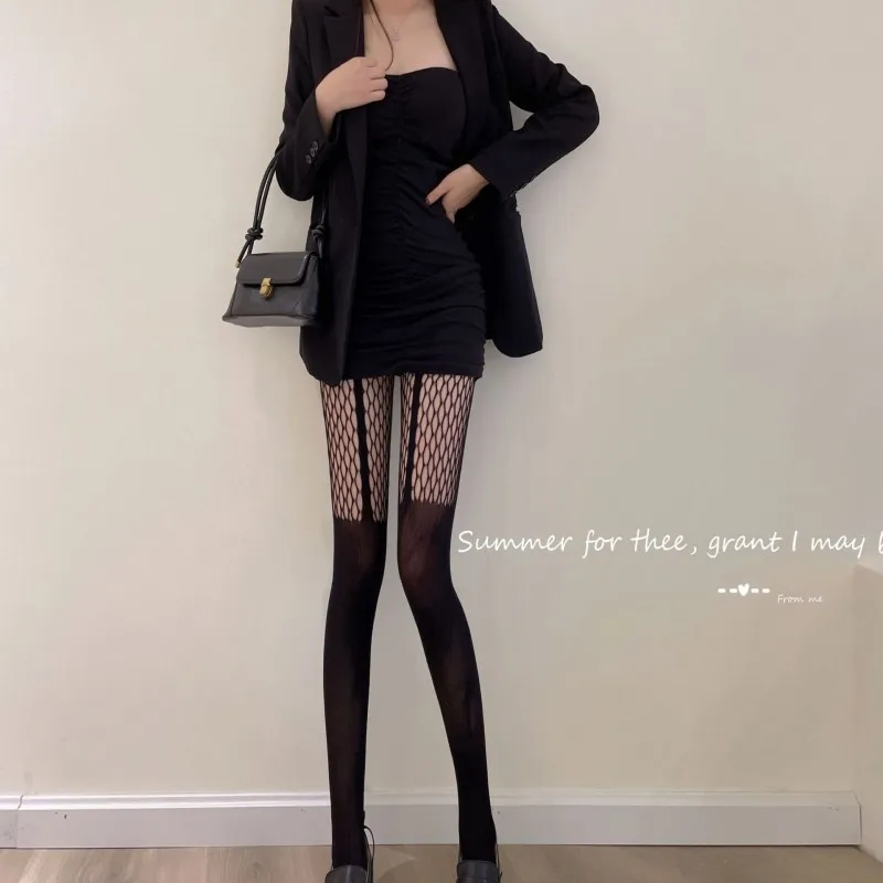 

Lolita hollow lace mesh stockings bottoming pantyhose Japanese Lolita retro flower vine white black silk socks female 2022 new