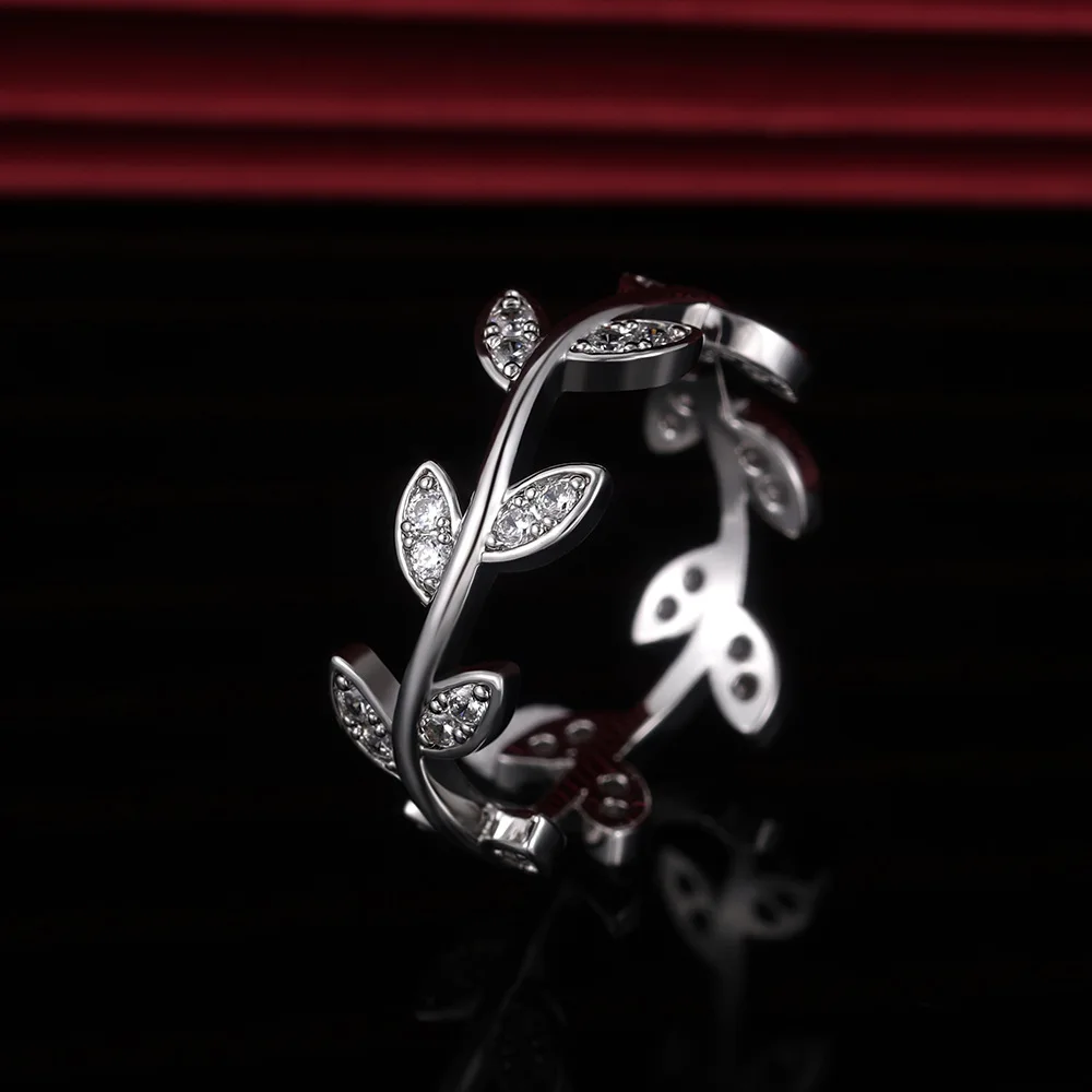 

Luxury Female White Crystal Stone Ring Rose Gold Silver Color Wedding Rings For Women Vintage Bride Leaf Zircon Engagement Ring