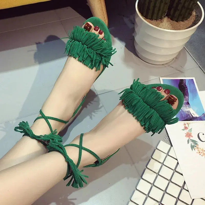 

Fashion Women Tassel Flowers Sandals Lace Up Flat Heel Anti Skidding Women Shoes Beach Casual Shoes Sandals Slipper Lady