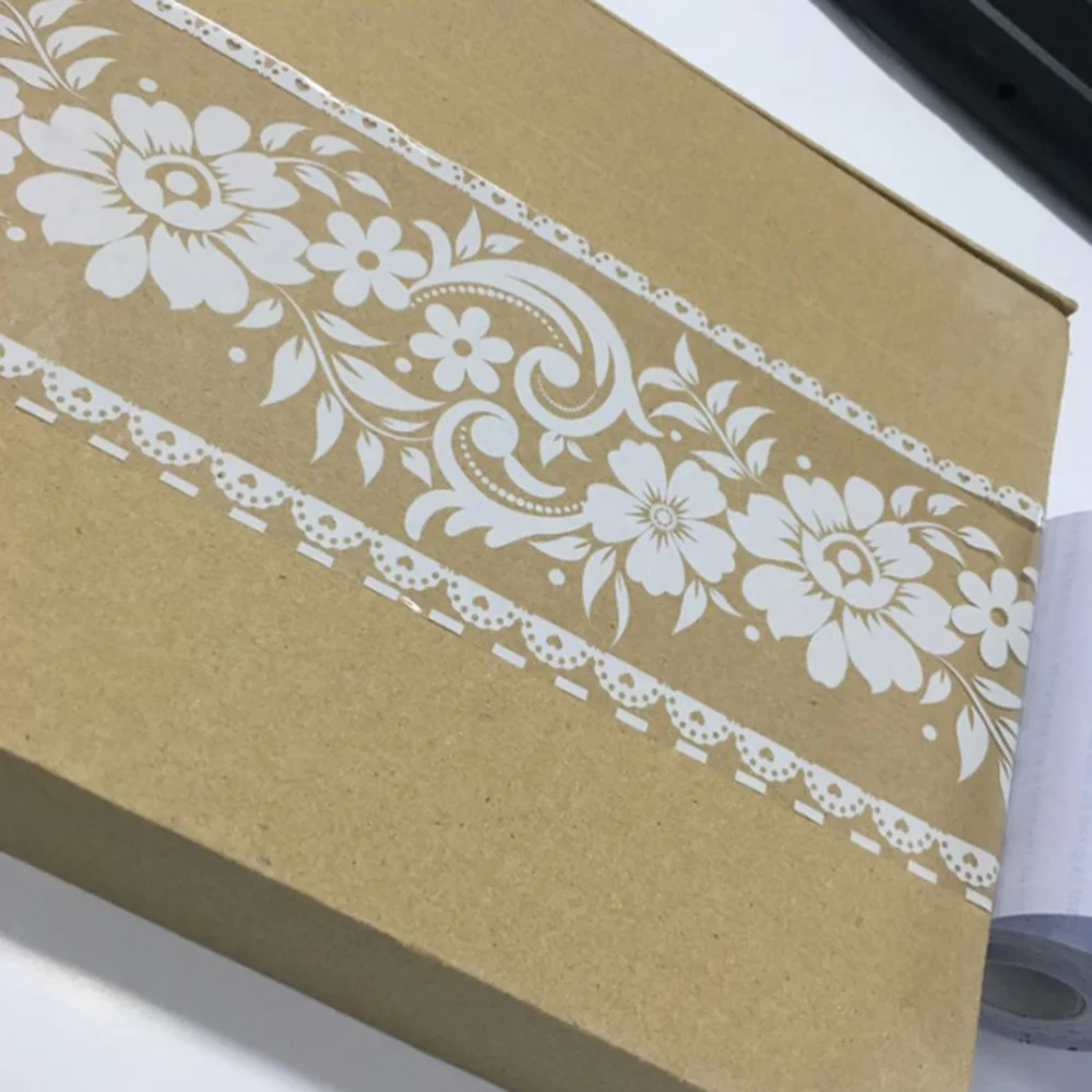 

Lace Pattern Wallpaper Border Sticker Pretty Waist Line Wall Sticker Waterproof Self Adhesive PVC Wallpaper Border (10cm Width,