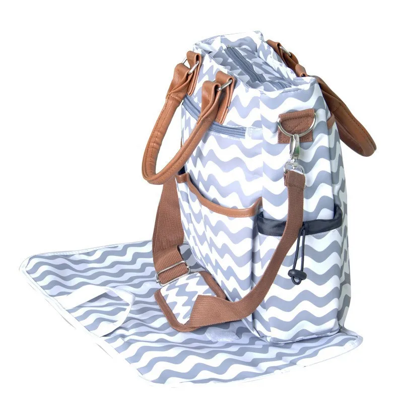 

2021 Baby Diaper Bag For Mom Fashion Mummy Maternity Nappy Bag Waterproof Large Capacity Baby Bag Organizer 33*35*15cm