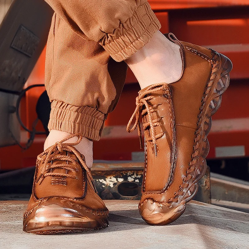 

2020 new style fashion men's shoes casual leather flats sneakers classics brown black lace up shoe man comfortable shoes for men