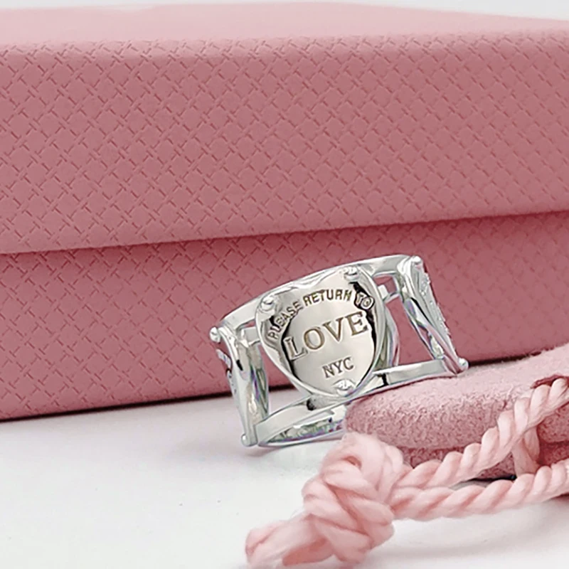 

Кольцо из стерлингового серебра 925 пробы, с 4 сердечками