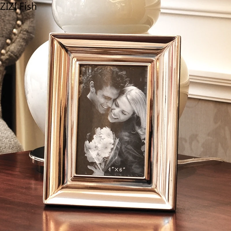 Marco de fotos de cuero blanco y negro para sala de estar, decoraci&oacute;n moderna para el hogar, marco de fotos de aleaci&oacute;n y cuero de cocodrilo de imitaci&oacute;n, regalo para amantes-3