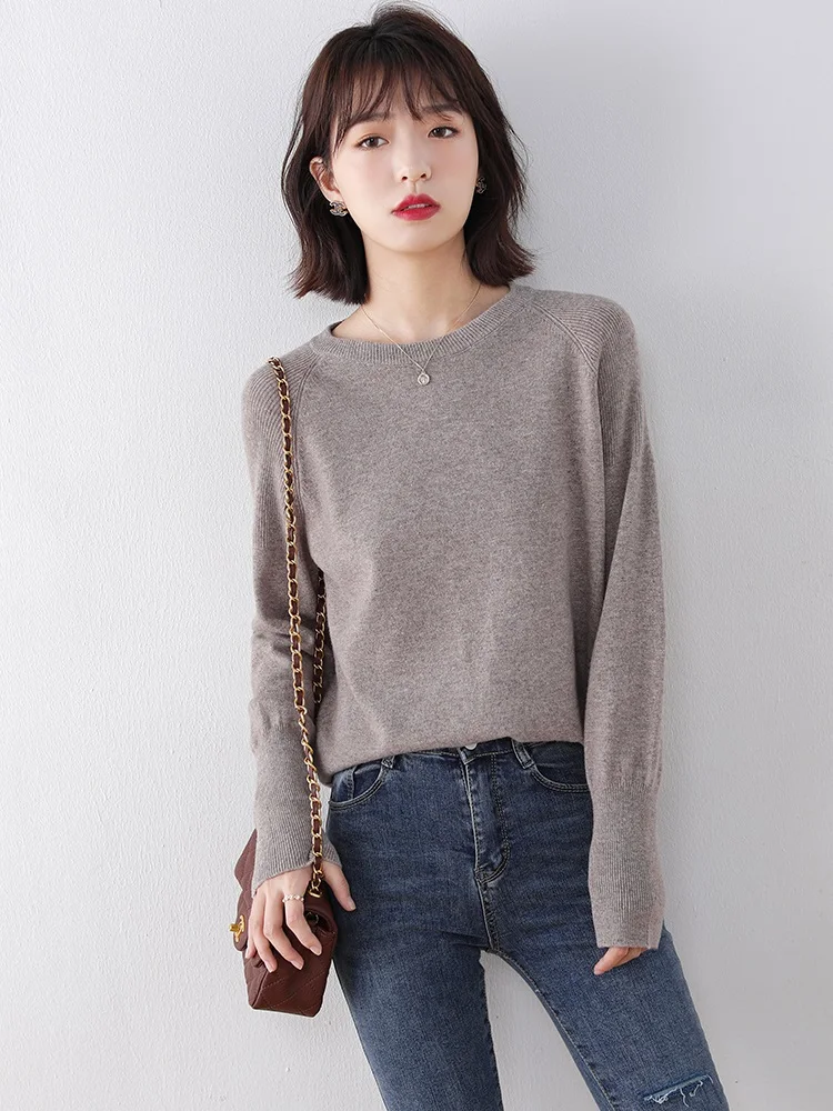 

Woolen sweater knitted sweater with warm base shirt Korean style elegant slimming large size fashion
