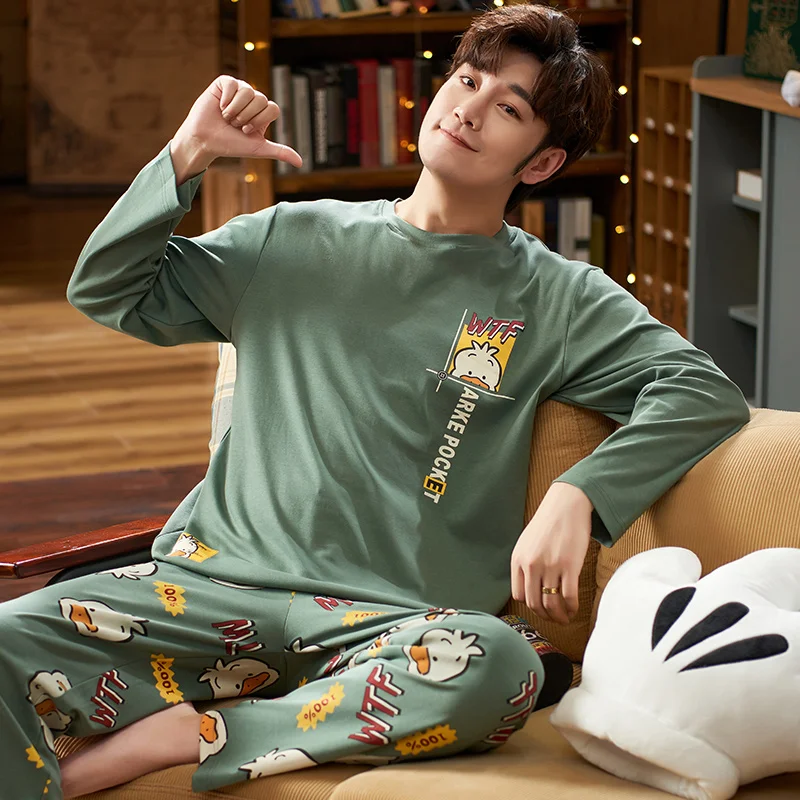 Осенне зимние трикотажные хлопковые мужские пижамы в полоску с героями