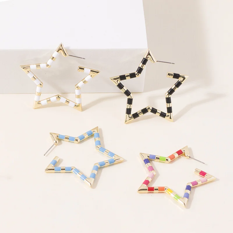 

Hyperbolic Big Hollow Five-pointed Star Pendant Earrings for Women Candy Colour Enamel Metallic Earrings Chic Accessories