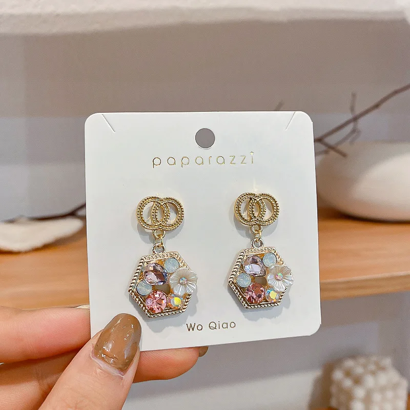 

New Korean Petal Asymmetric Earrings Fashion Long Geometric Circle Tassel Earrings for Women 2020 Brincos Jewelry