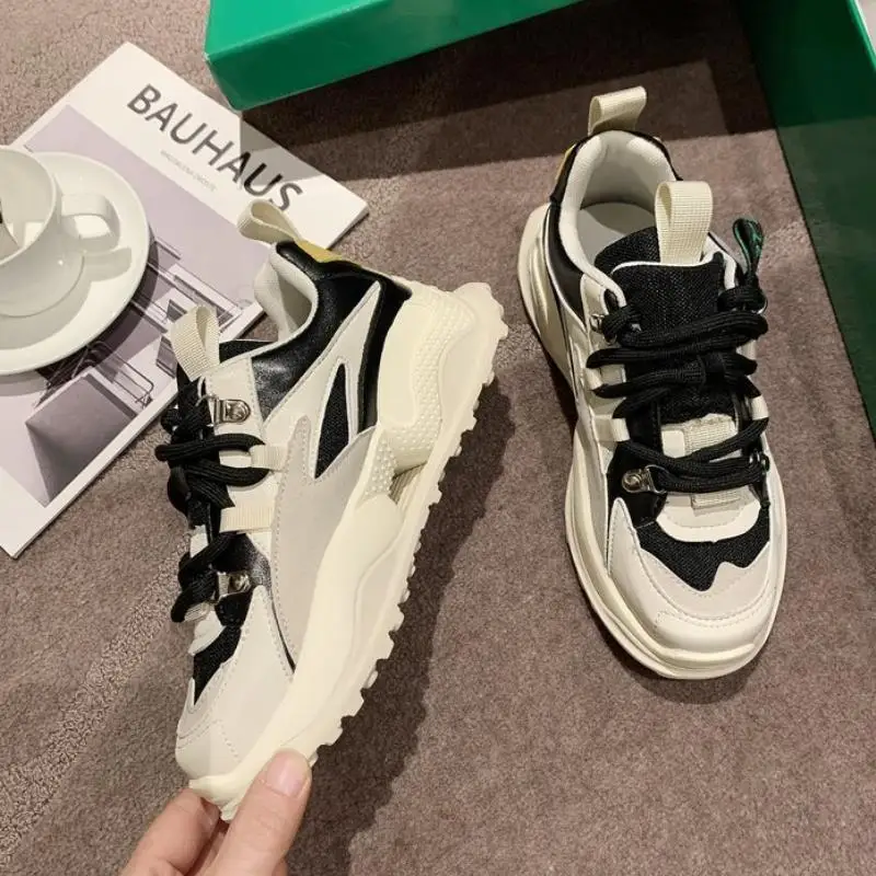 

Кроссовки женские на толстой подошве, модные тренировочные кеды на высокой платформе, на осень-зиму