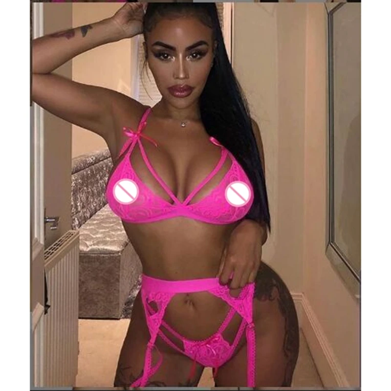 Комплект женского сексуального нижнего белья с кружевным бюстгальтером |