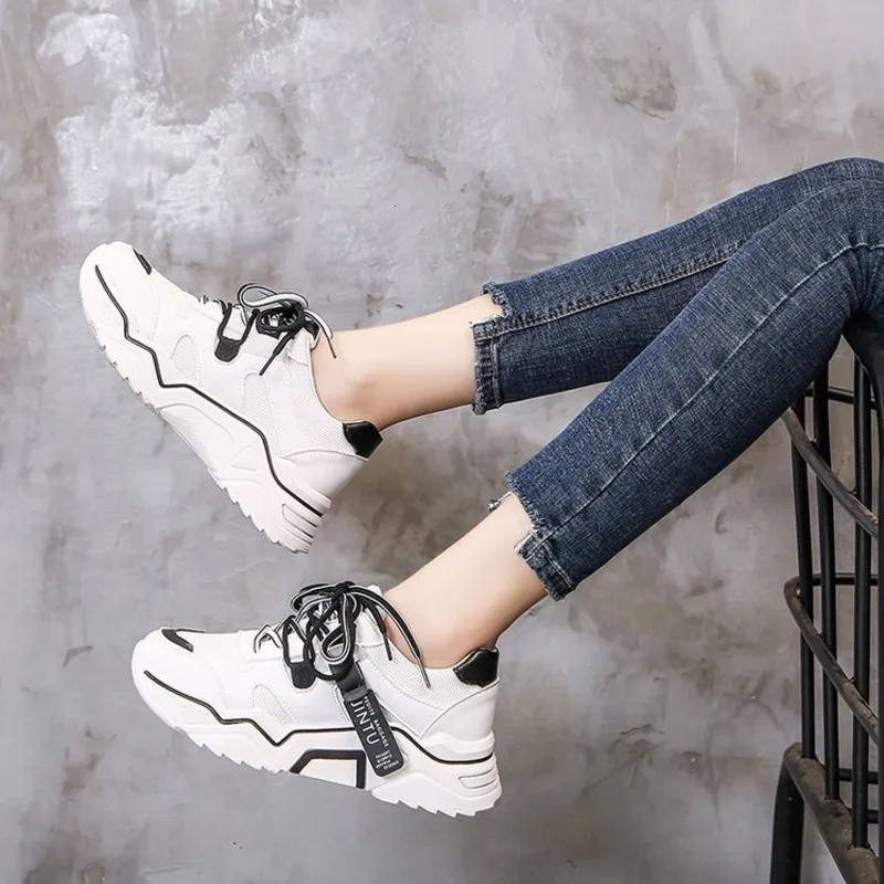 Женские массивные кроссовки на платформе новинка 2019 осенние женские женская