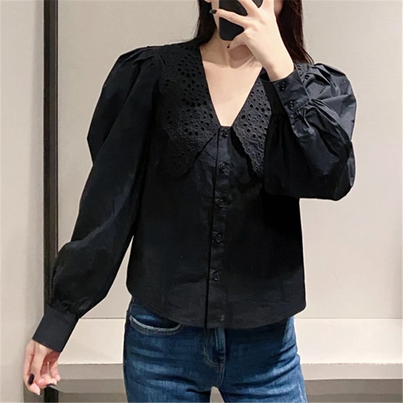 

Elegant Women Embroidery Lace Shirts 2020 Fashion Ladies Hollow Out Turn Down Collar Tops Sweet Female Chic Puff Sleeve Blouse
