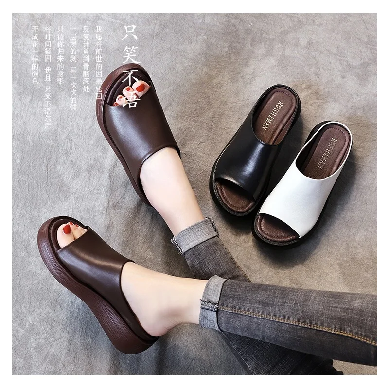 Женские сандалии на плоской подошве LALA IKAI летние шлепанцы с круглым носком