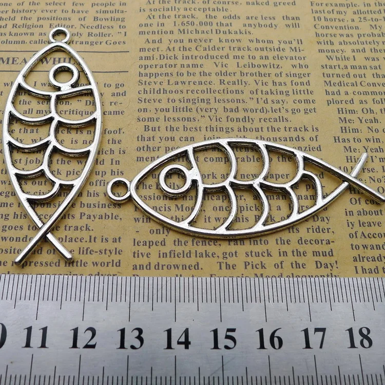 

26*69mm 6.7G Alloy Fish antique Silver charm pendant for jewelry making DIY Accessories Pendant 20pcs/Bag