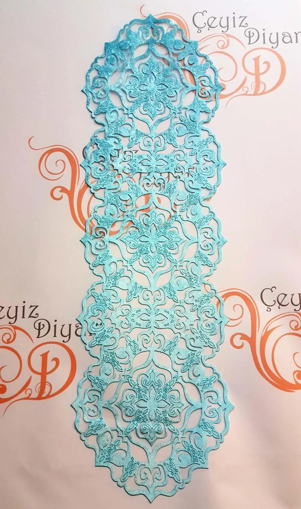 

Роскошный бархатный бегунок со звездой и бирюзой