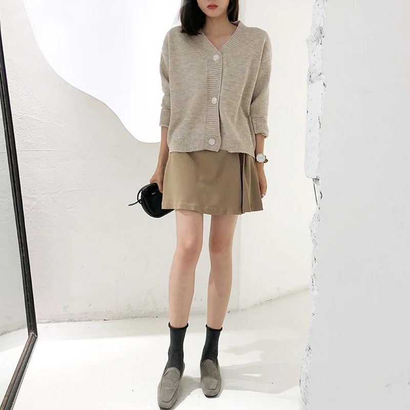2020 Women Knit Cardigans Sweaters Solid V Neck Loose Knitwear Spring Autumn Single Breasted Jacket Coat Tops Cardigan Outwear |