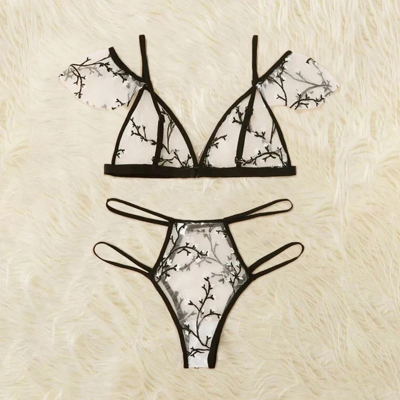 

New Trend See-through Ultra-thin Triangle Cup Sexy Mesh Underwear Set Ladies Sexy and Attractive Fashion Bra Set